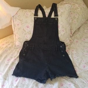Black shortalls medium